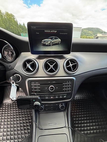 Mercedes-Benz CLA200 15 of 30