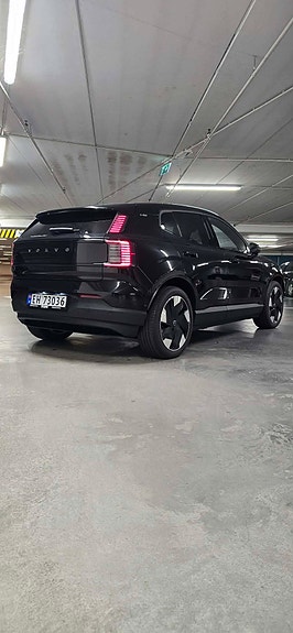 Volvo EX30 7 of 13