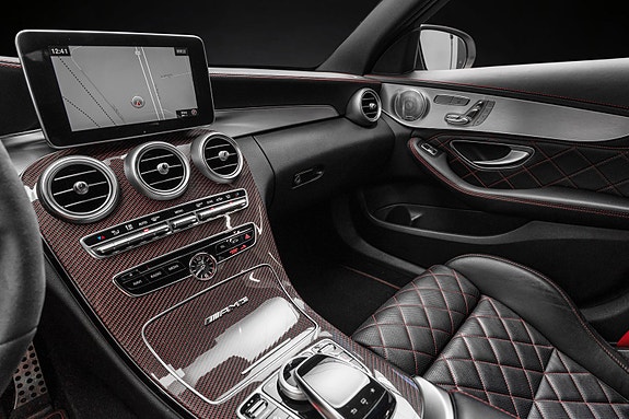 Mercedes-Benz C63 29 of 30