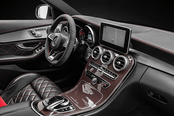 Mercedes-Benz C63 20 of 30