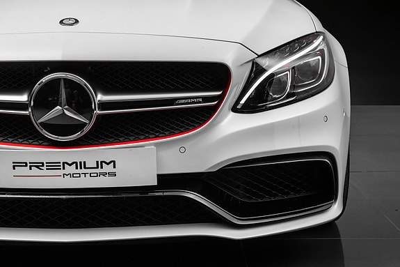 Mercedes-Benz C63 7 of 30