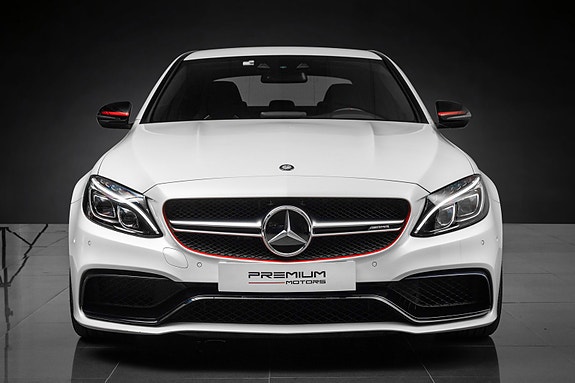 Mercedes-Benz C63 6 of 30