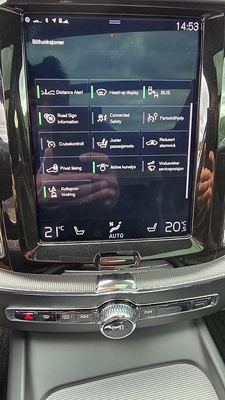 Volvo XC60 18 of 27