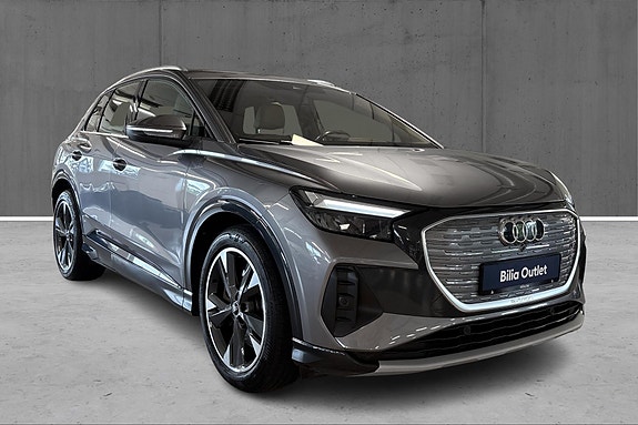 Audi Q4 e-tron 3 of 24