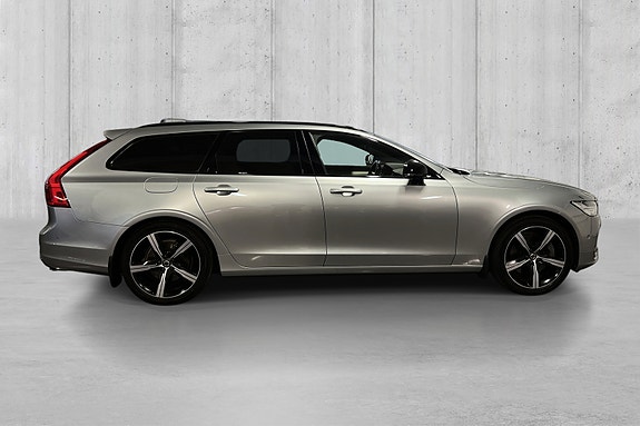 Volvo V90 6 of 30