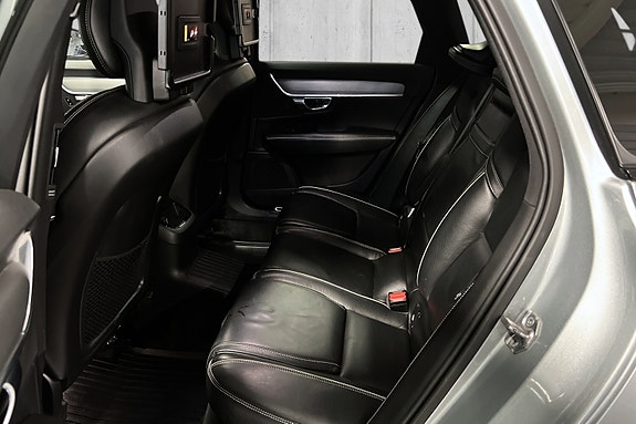 Volvo V90 17 of 30