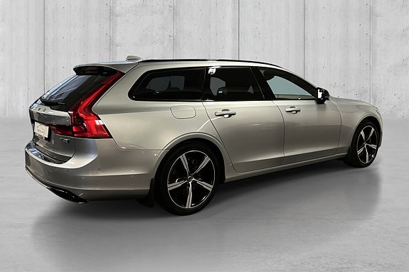 Volvo V90 7 of 30