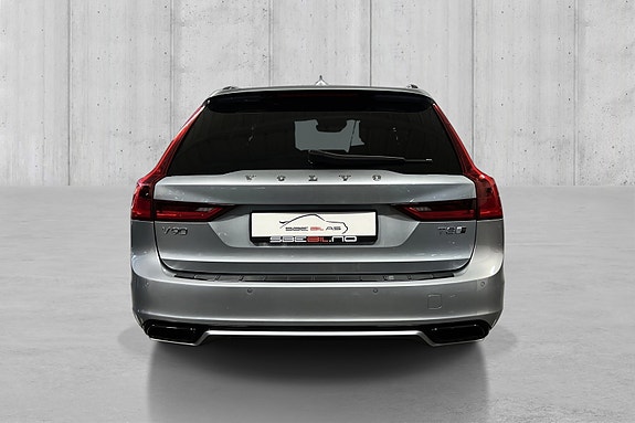 Volvo V90 9 of 30