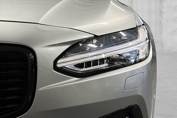 Volvo V90 11 of 30