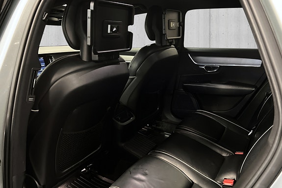 Volvo V90 18 of 30