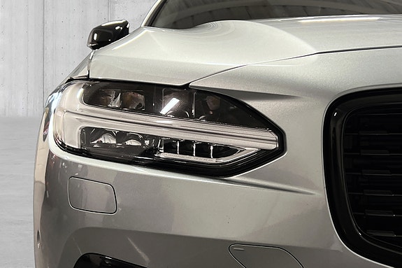 Volvo V90 10 of 30