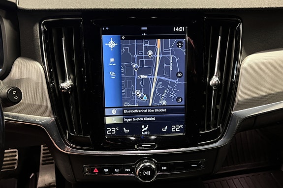 Volvo V90 26 of 30