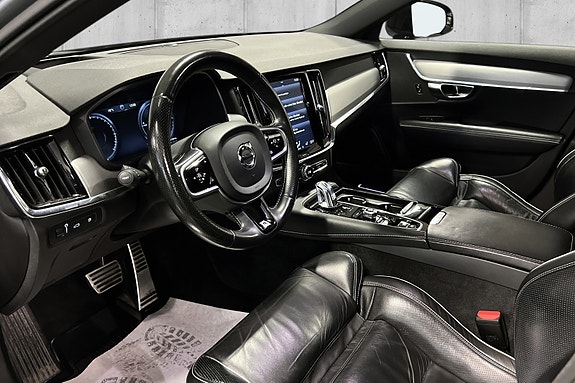 Volvo V90 16 of 30