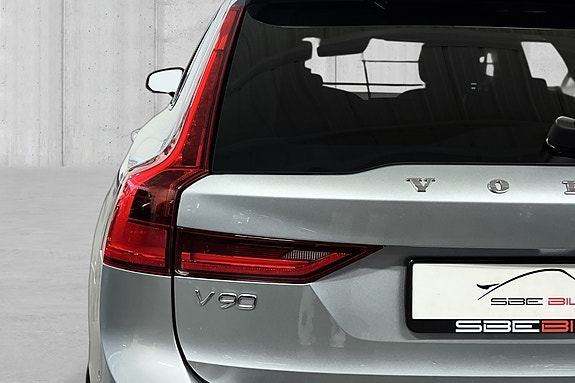 Volvo V90 12 of 30