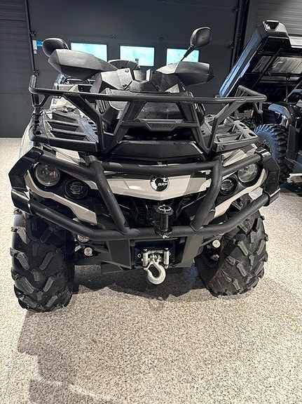 Can-Am Can-Am (ATV) 7 of 11