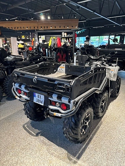 Can-Am Can-Am (ATV) 3 of 11