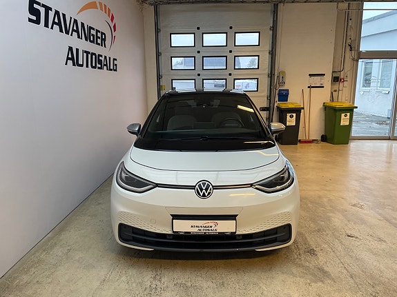Volkswagen ID.3 3 of 30