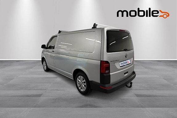 Volkswagen Transporter 16 of 29