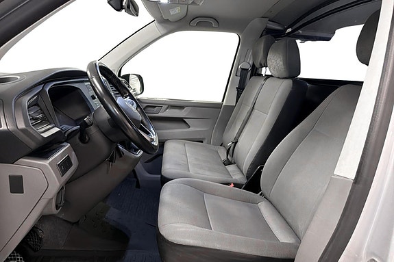 Volkswagen Transporter 10 of 29