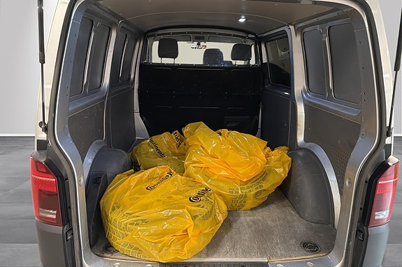 Volkswagen Transporter 9 of 29
