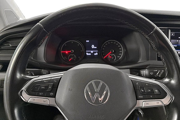 Volkswagen Transporter 25 of 29