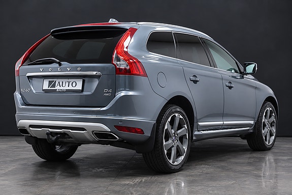 Volvo XC60 5 of 30