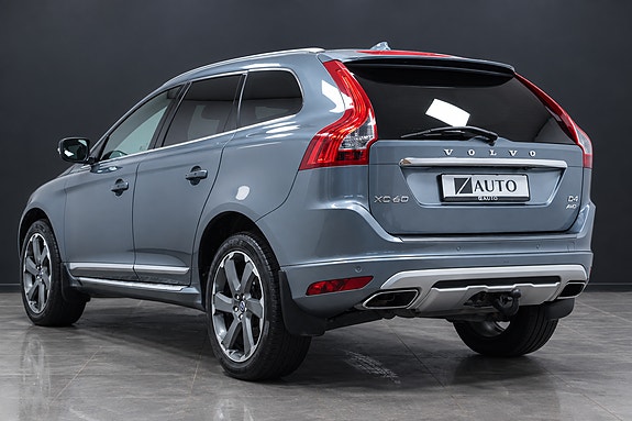 Volvo XC60 4 of 30