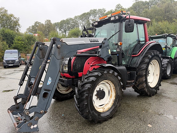 Valtra N111 5 of 5