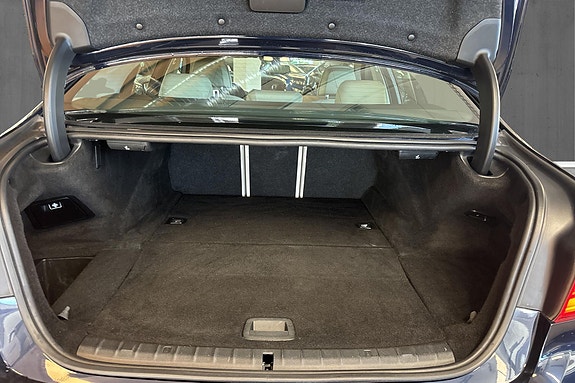 BMW 530e 16 of 26