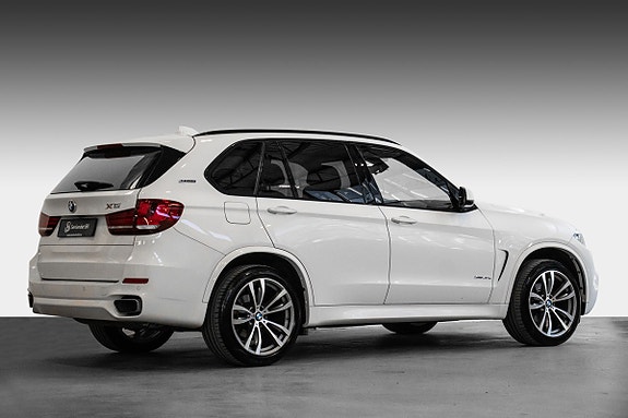 BMW X5 4 of 30