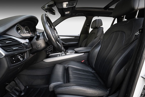 BMW X5 8 of 30