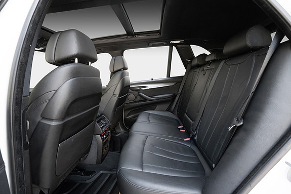 BMW X5 25 of 30