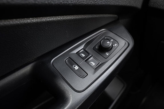 Volkswagen Caddy 22 of 30