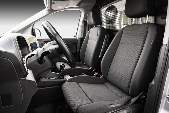 Volkswagen Caddy 8 of 30