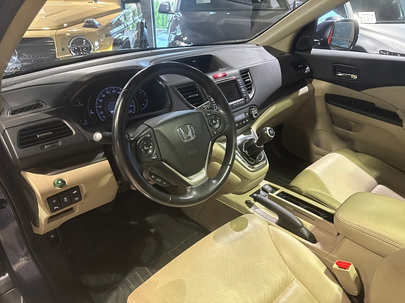 Honda CR-V 11 of 30