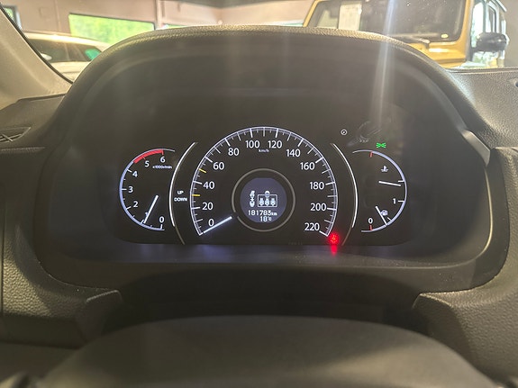 Honda CR-V 21 of 30