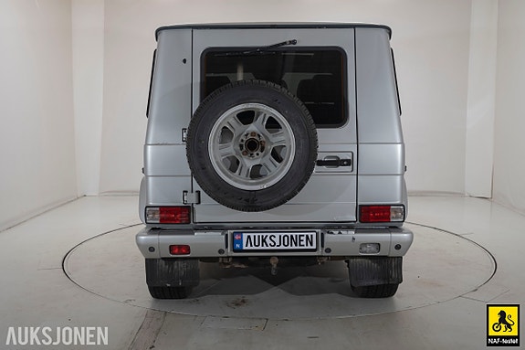 Mercedes-Benz Geländewagen 5 of 30