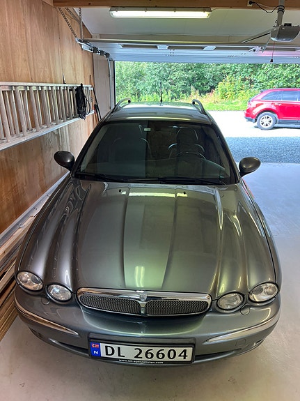 Jaguar X-TYPE 2 of 30