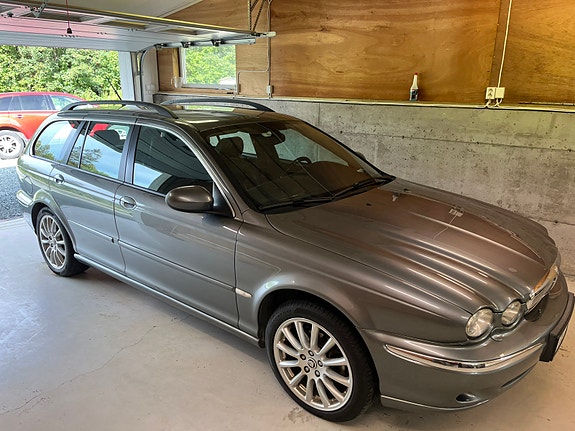 Jaguar X-TYPE 14 of 30