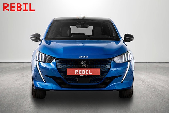 Peugeot e-208 3 of 23