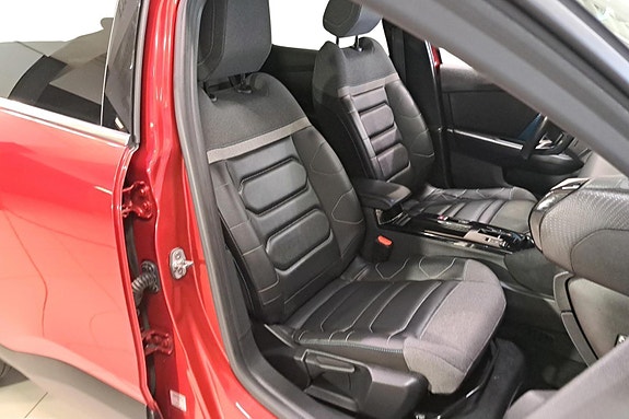 Citroen E-C4 23 of 26