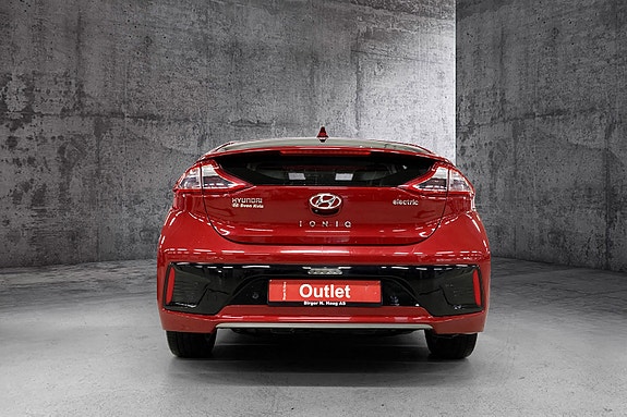 Hyundai IONIQ 6 of 13