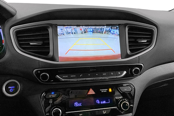 Hyundai IONIQ 12 of 13
