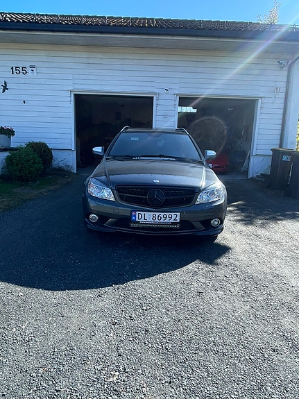 Mercedes-Benz C220 d 3 of 20