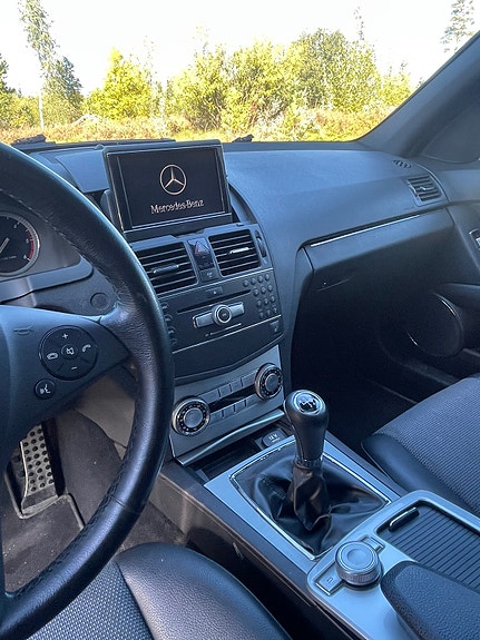 Mercedes-Benz C220 d 8 of 20