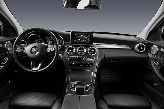 Mercedes-Benz C350 e 14 of 30