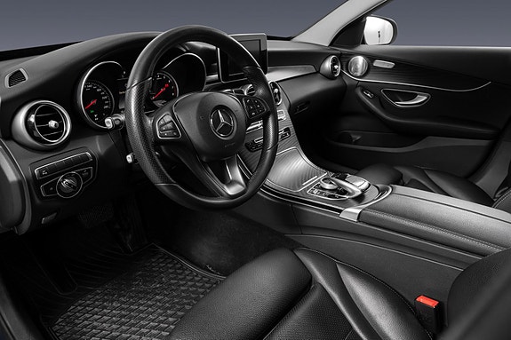 Mercedes-Benz C350 e 15 of 30