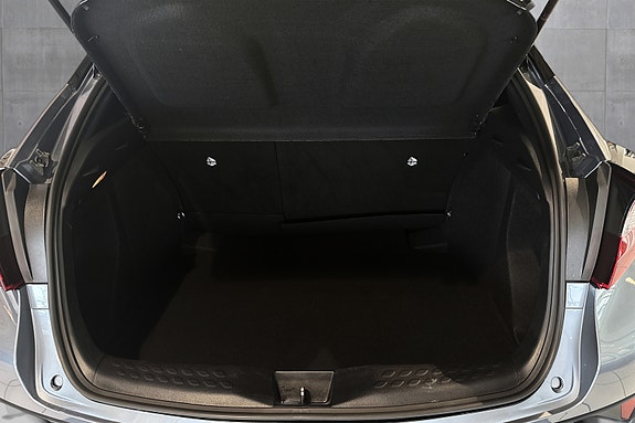 Toyota C-HR 17 of 20