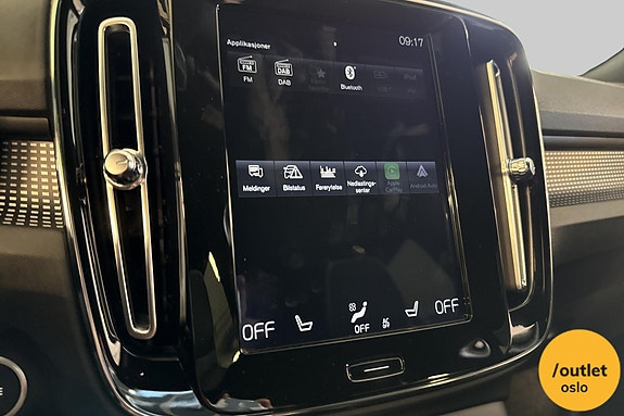Volvo XC40 15 of 26