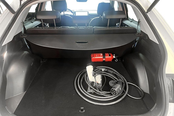Hyundai Ioniq 5 12 of 14